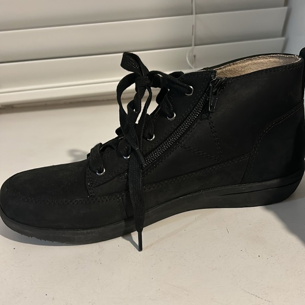 Vionic comfort ankle shoes in a soft weather resistant leather.